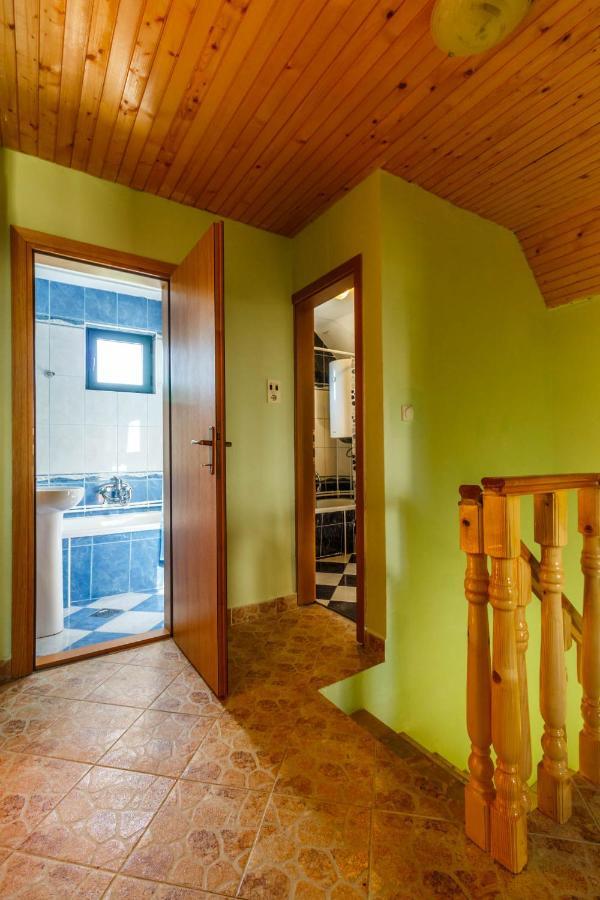 Guesthouse Wolf Zabljak  Exterior photo