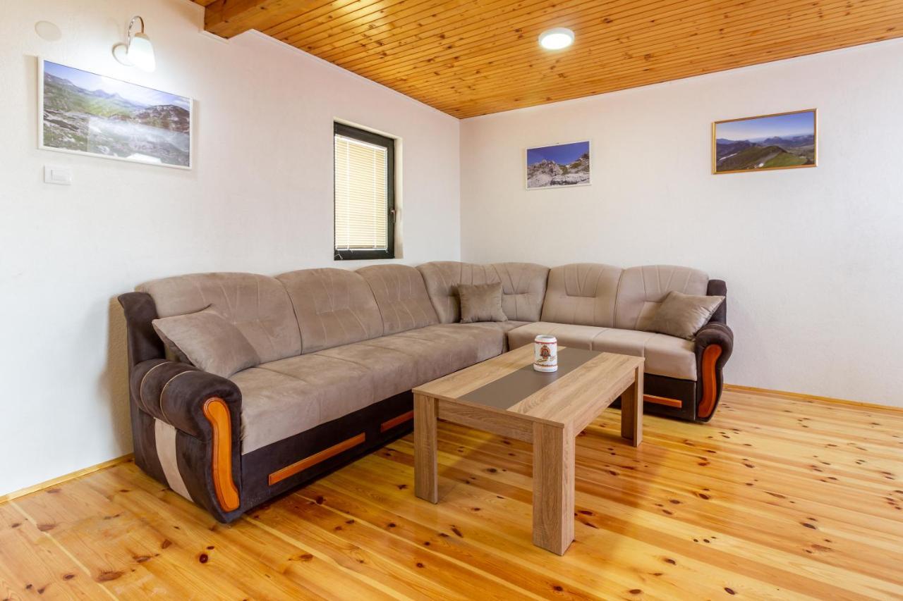 Guesthouse Wolf Zabljak  Exterior photo